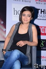 Akshara Haasan at Shamitabh Movie Press Meet